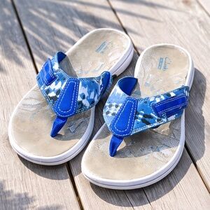 CLARKS Collection Comfort Thong Sandals Royal Blue Slip On Flip Flops Beach Sz 9